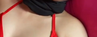 Hijab Bra Merah Pasrah Di Ewe Teman Kantor part 2